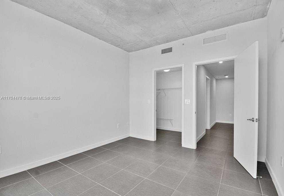 Small Image of 3301 NORTH EAST 1ST AVE #H2509, Miami Number 32