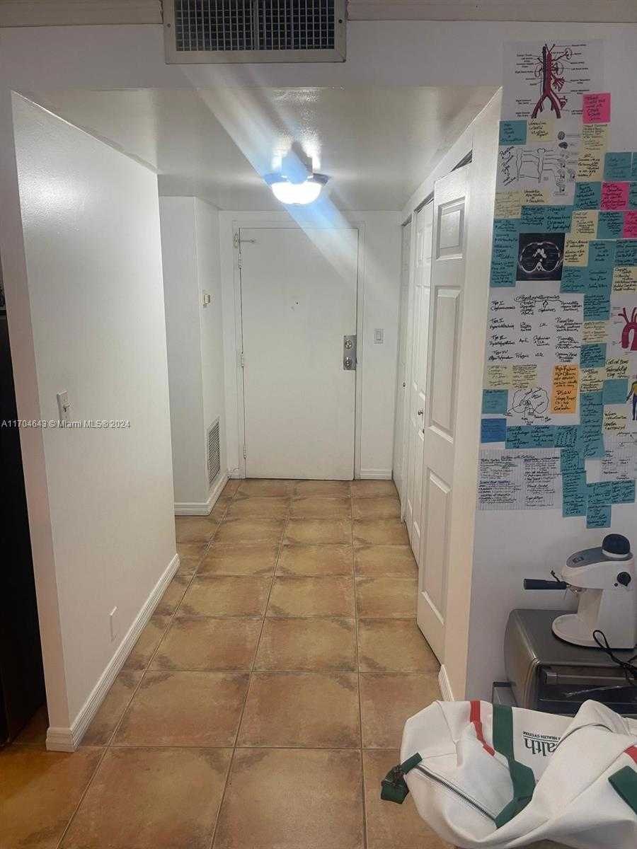 Small Image of 250 174TH ST #2110, Sunny Isles Beach Number 5