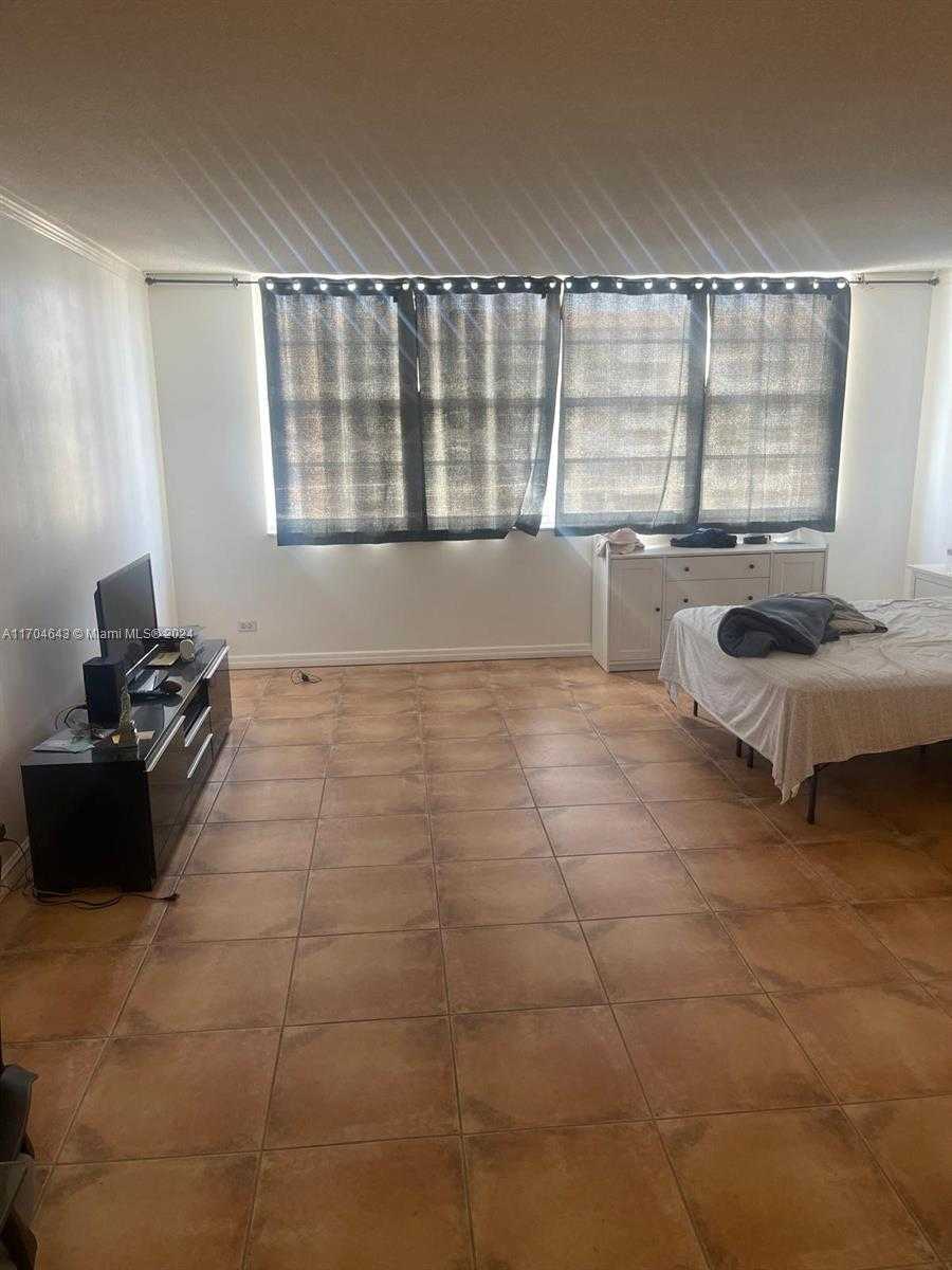 Small Image of 250 174TH ST #2110, Sunny Isles Beach Number 6