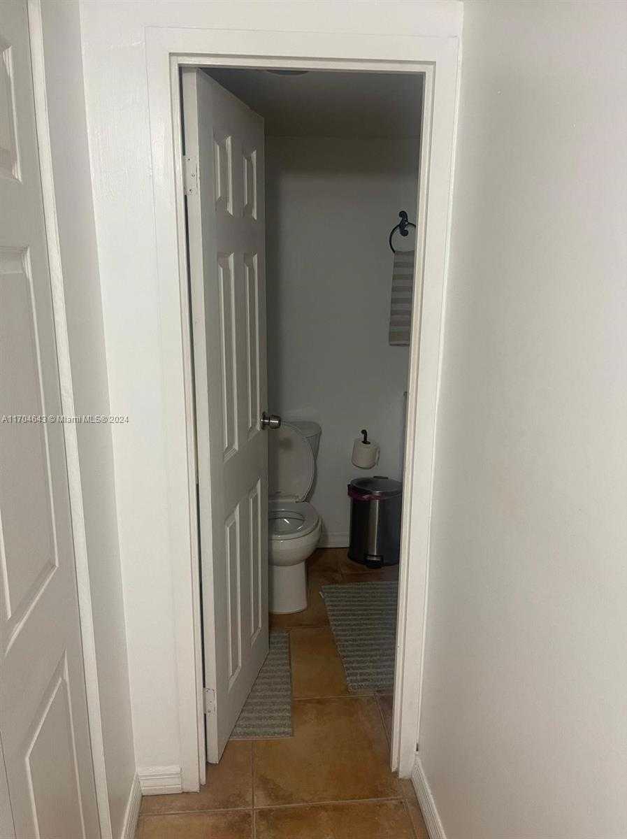 Small Image of 250 174TH ST #2110, Sunny Isles Beach Number 8