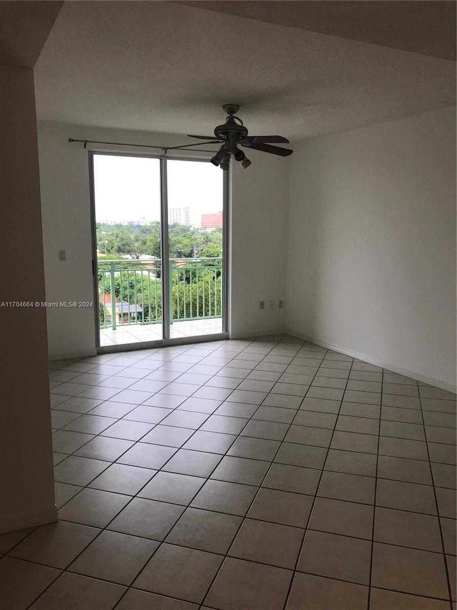 Small Image of 3500 CORAL WAY #703, Miami Number 8