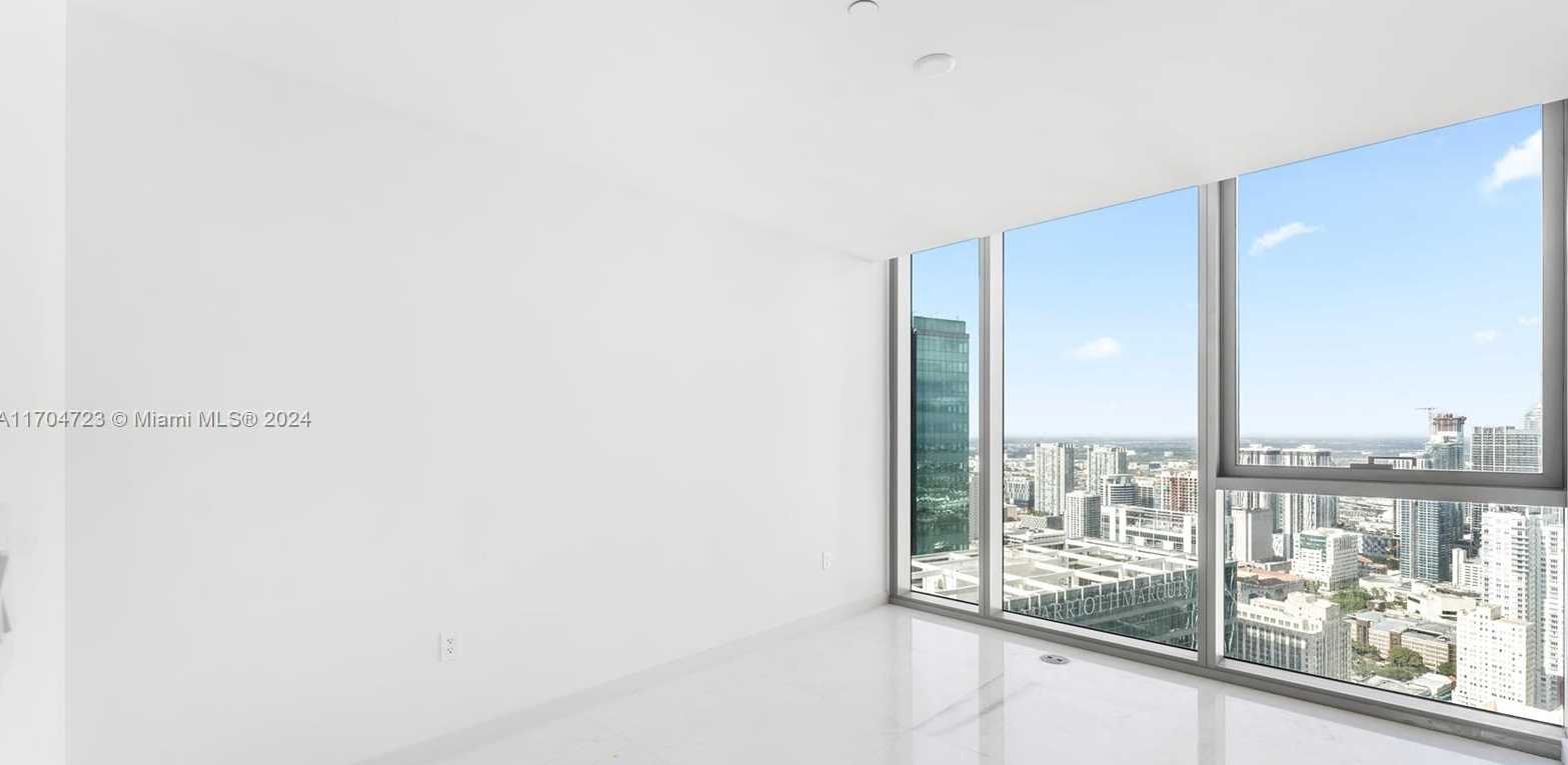 Small Image of 300 BISCAYNE BLVD WAY #5209, Miami Number 13