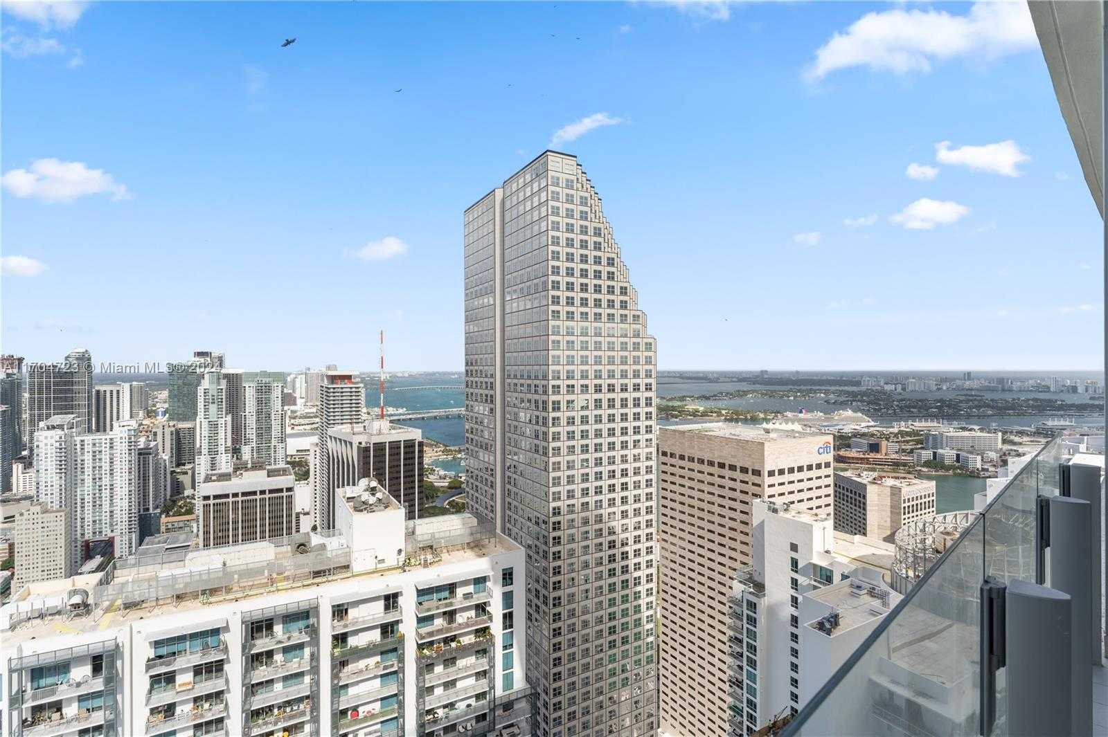 Small Image of 300 BISCAYNE BLVD WAY #5209, Miami Number 17