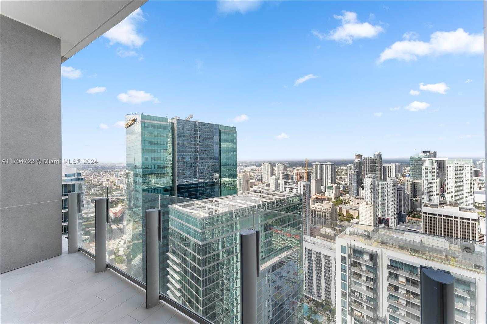 Small Image of 300 BISCAYNE BLVD WAY #5209, Miami Number 19