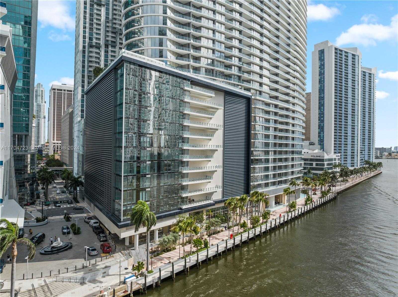 Small Image of 300 BISCAYNE BLVD WAY #5209, Miami Number 21