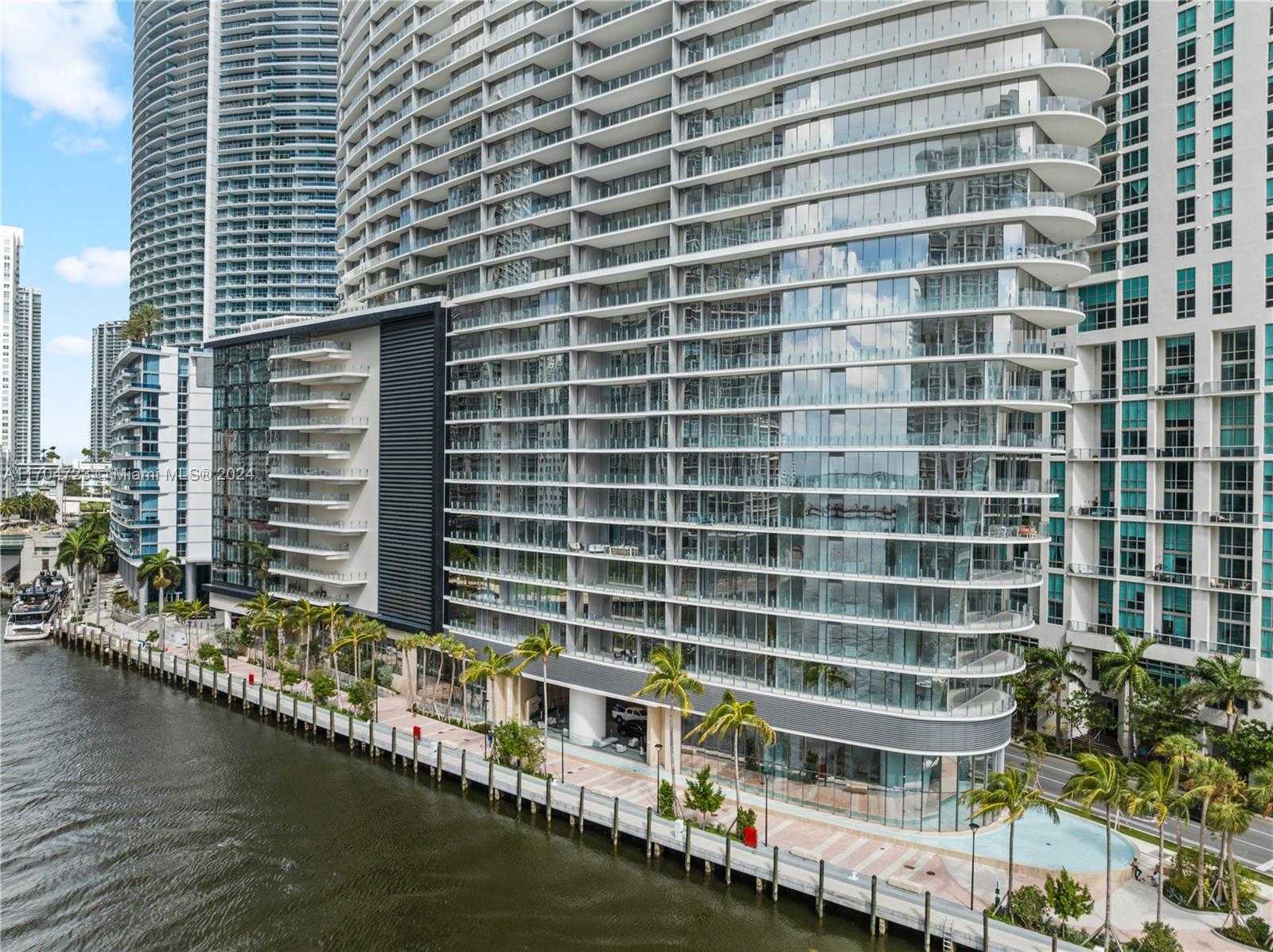 Small Image of 300 BISCAYNE BLVD WAY #5209, Miami Number 22