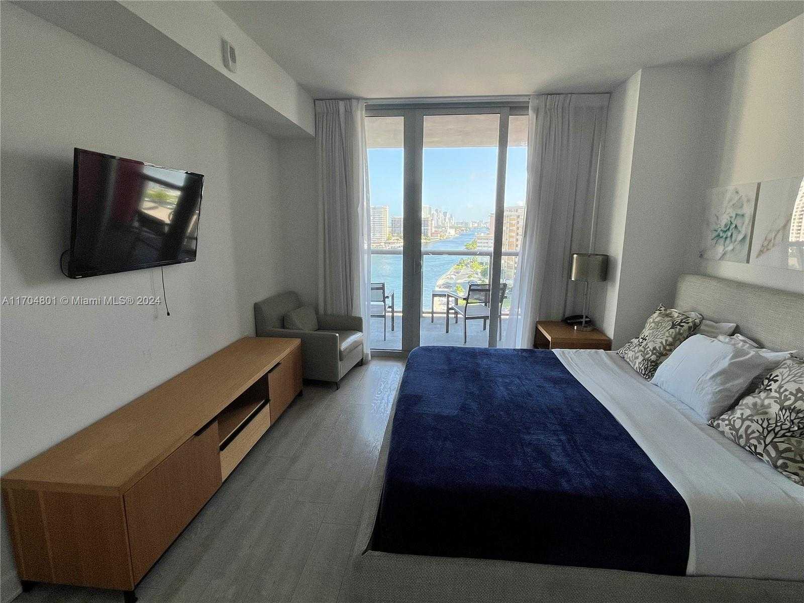 Small Image of 2602 EAST HALLANDALE BEACH BLVD #R1105, Hallandale Beach Number 4