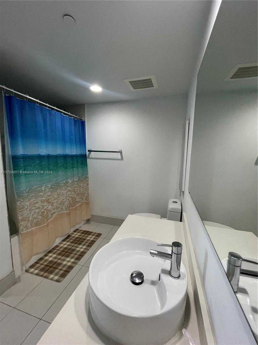 Small Image of 2602 EAST HALLANDALE BEACH BLVD #R1105, Hallandale Beach Number 6