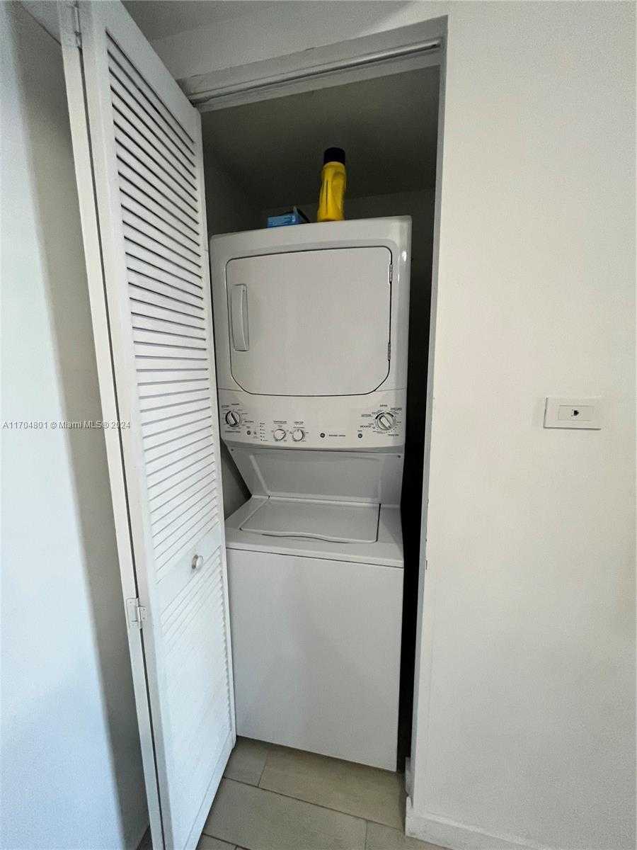 Small Image of 2602 EAST HALLANDALE BEACH BLVD #R1105, Hallandale Beach Number 7