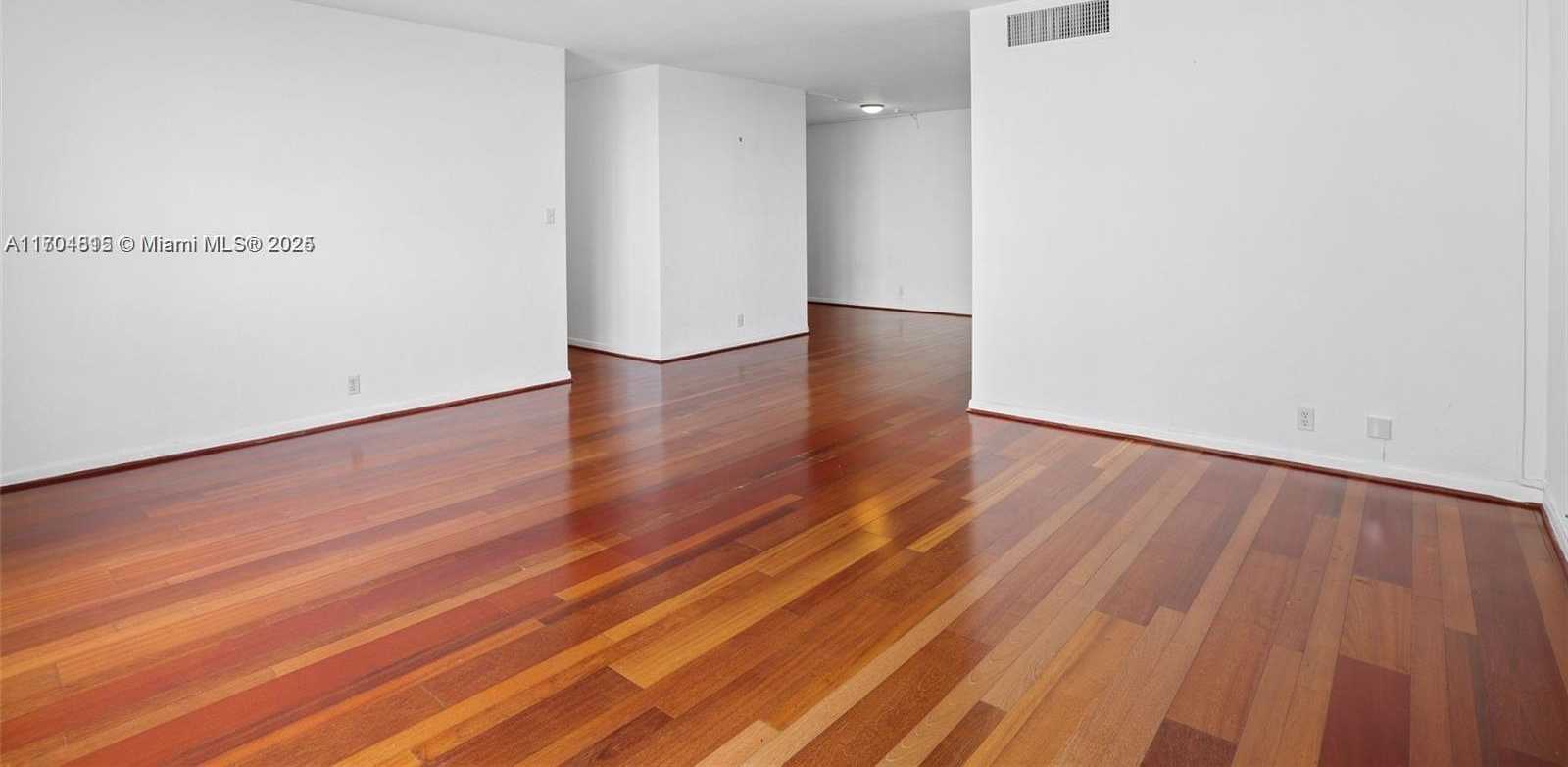 Small Image of 1000 WEST AVE #1105, Miami Beach Number 16