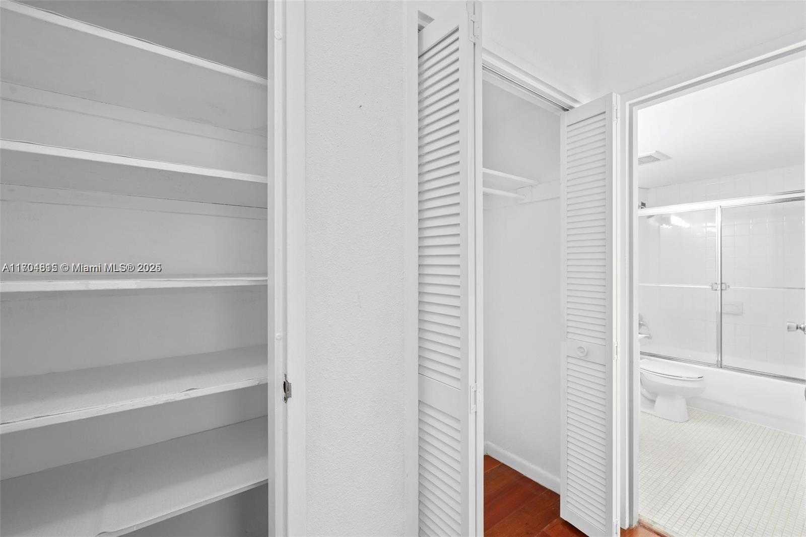 Small Image of 1000 WEST AVE #1105, Miami Beach Number 20