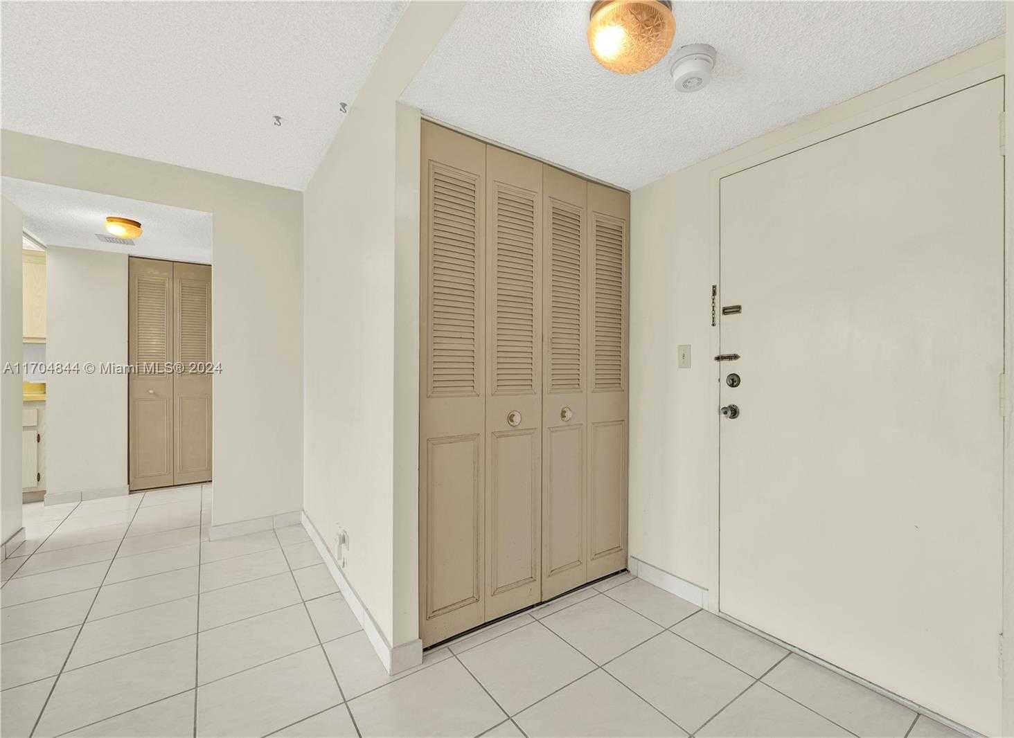 Small Image of 230 174TH ST #MO5, Sunny Isles Beach Number 20