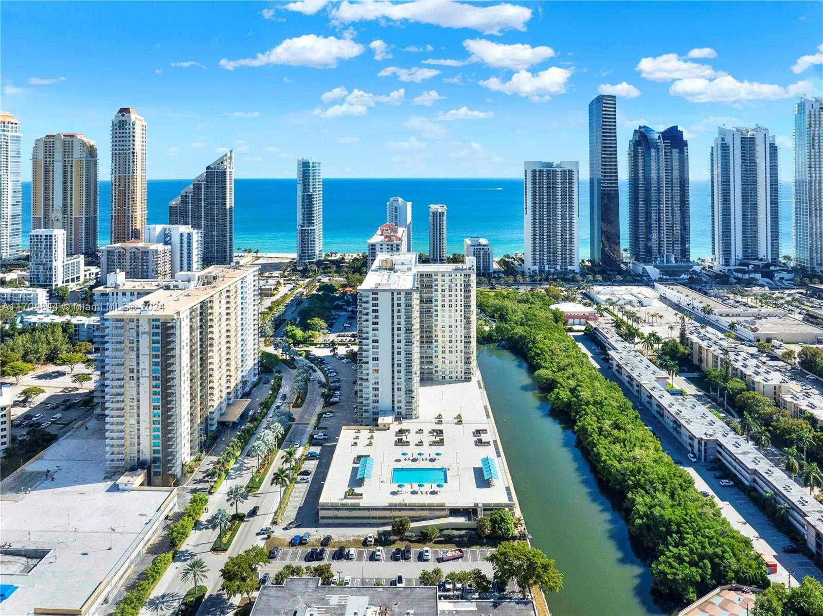 Small Image of 230 174TH ST #MO5, Sunny Isles Beach Number 3
