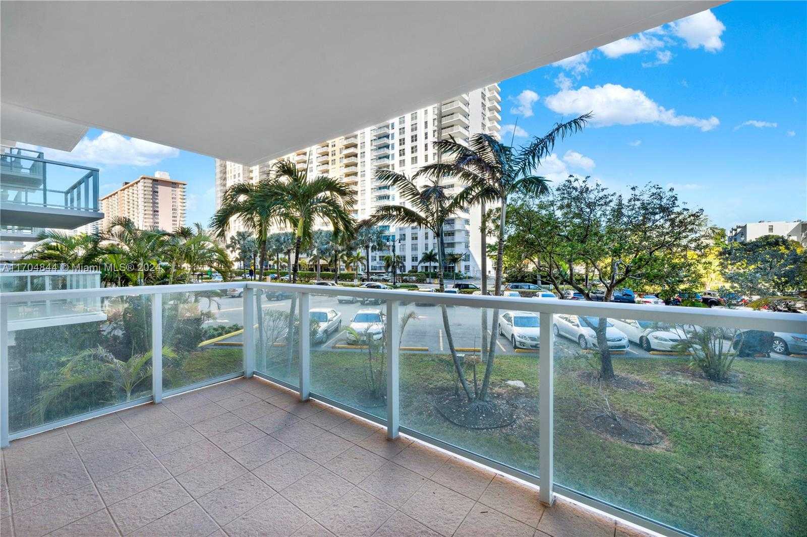 Small Image of 230 174TH ST #MO5, Sunny Isles Beach Number 9