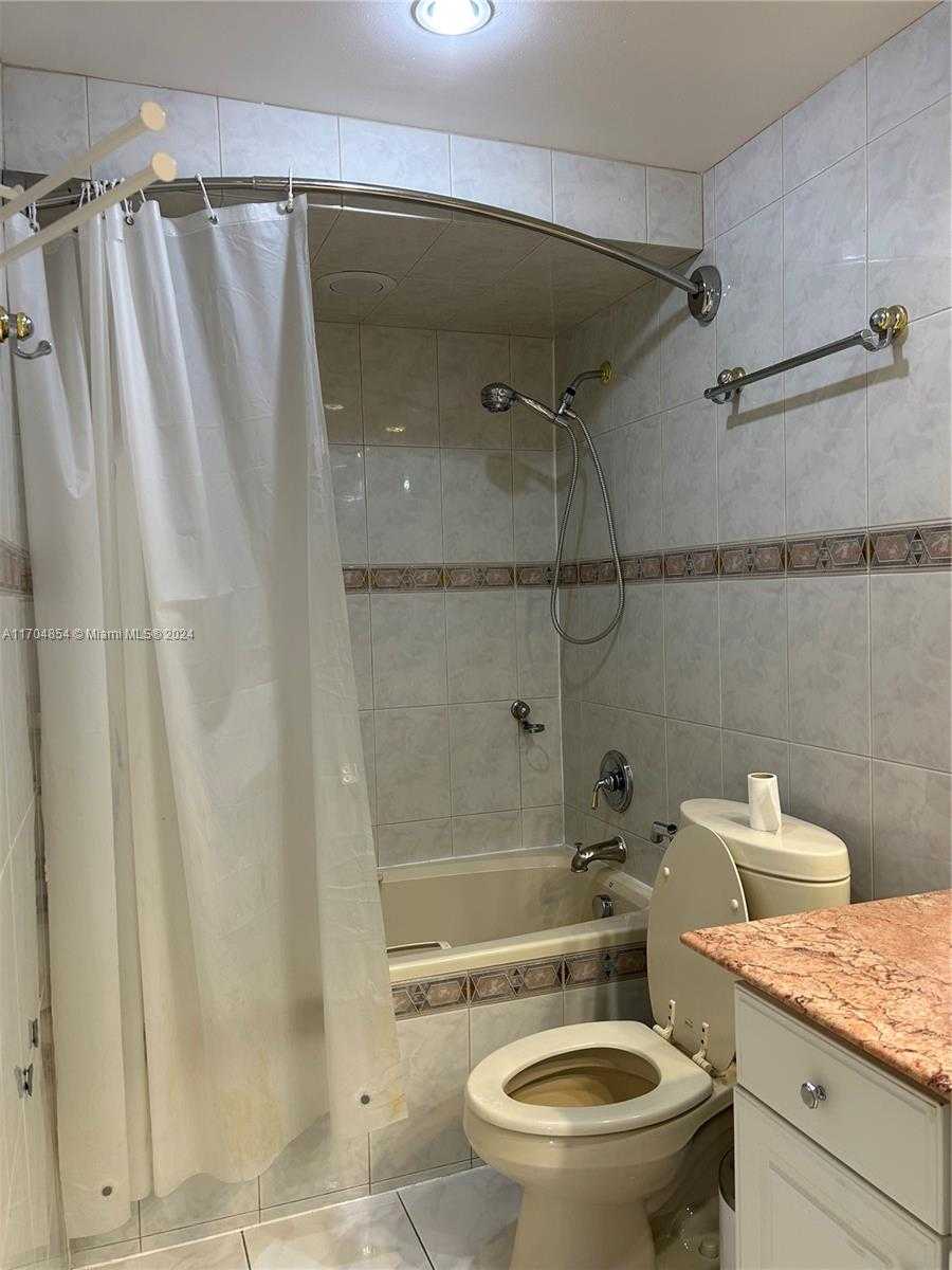 Imagen de Pequeño Objeto