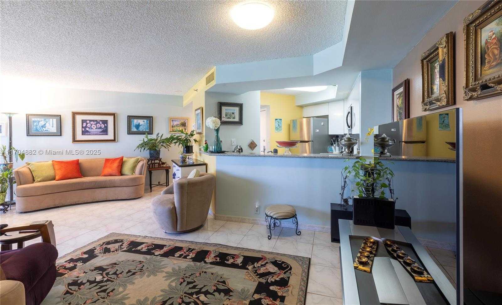 Small Image of 6767 COLLINS AVE #1409, Miami Beach Number 10