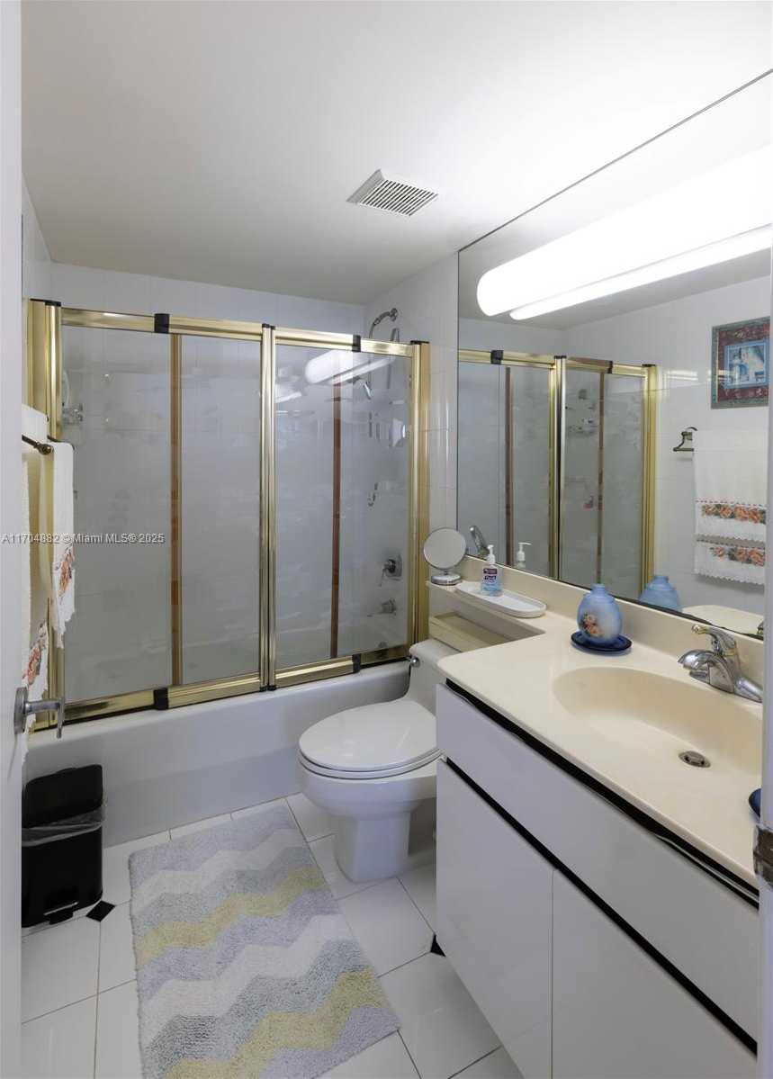Small Image of 6767 COLLINS AVE #1409, Miami Beach Number 19