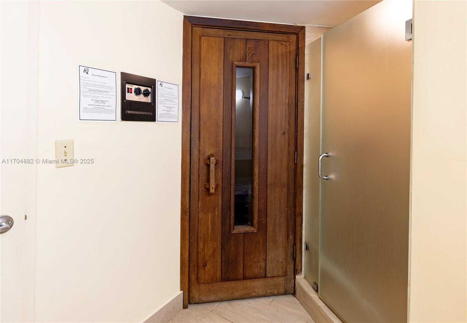 Small Image of 6767 COLLINS AVE #1409, Miami Beach Number 21