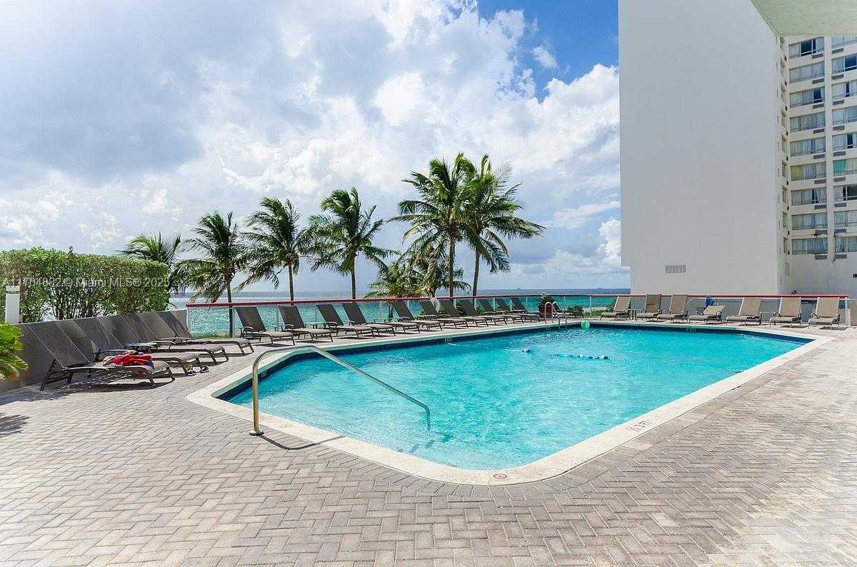 Small Image of 6767 COLLINS AVE #1409, Miami Beach Number 32