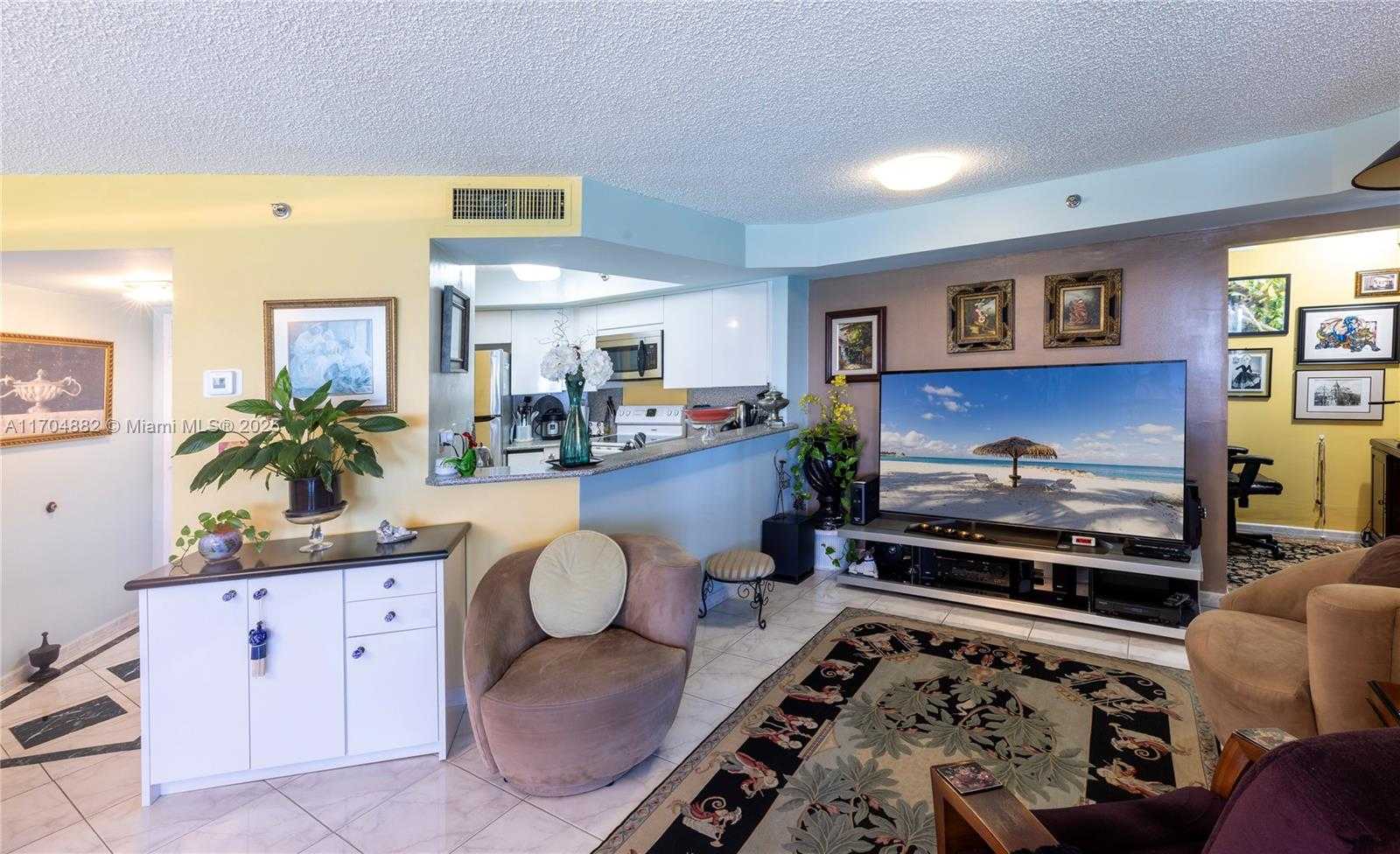 Small Image of 6767 COLLINS AVE #1409, Miami Beach Number 8