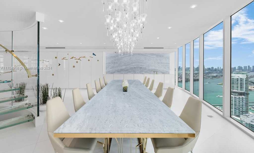 Small Image of 300 SOUTH POINTE DR #PH-5, Miami Beach Number 10