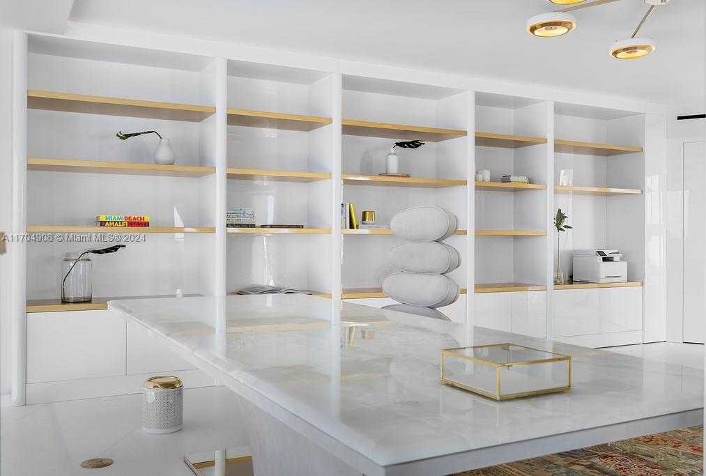 Small Image of 300 SOUTH POINTE DR #PH-5, Miami Beach Number 15
