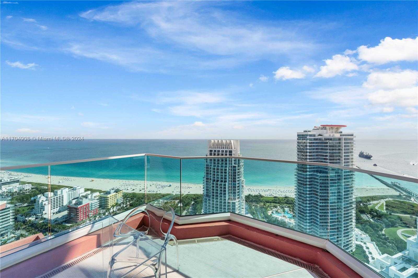 Small Image of 300 SOUTH POINTE DR #PH-5, Miami Beach Number 22