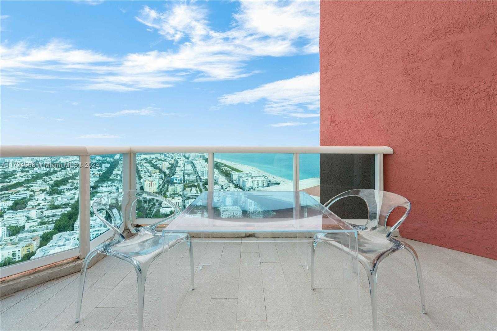 Small Image of 300 SOUTH POINTE DR #PH-5, Miami Beach Number 29