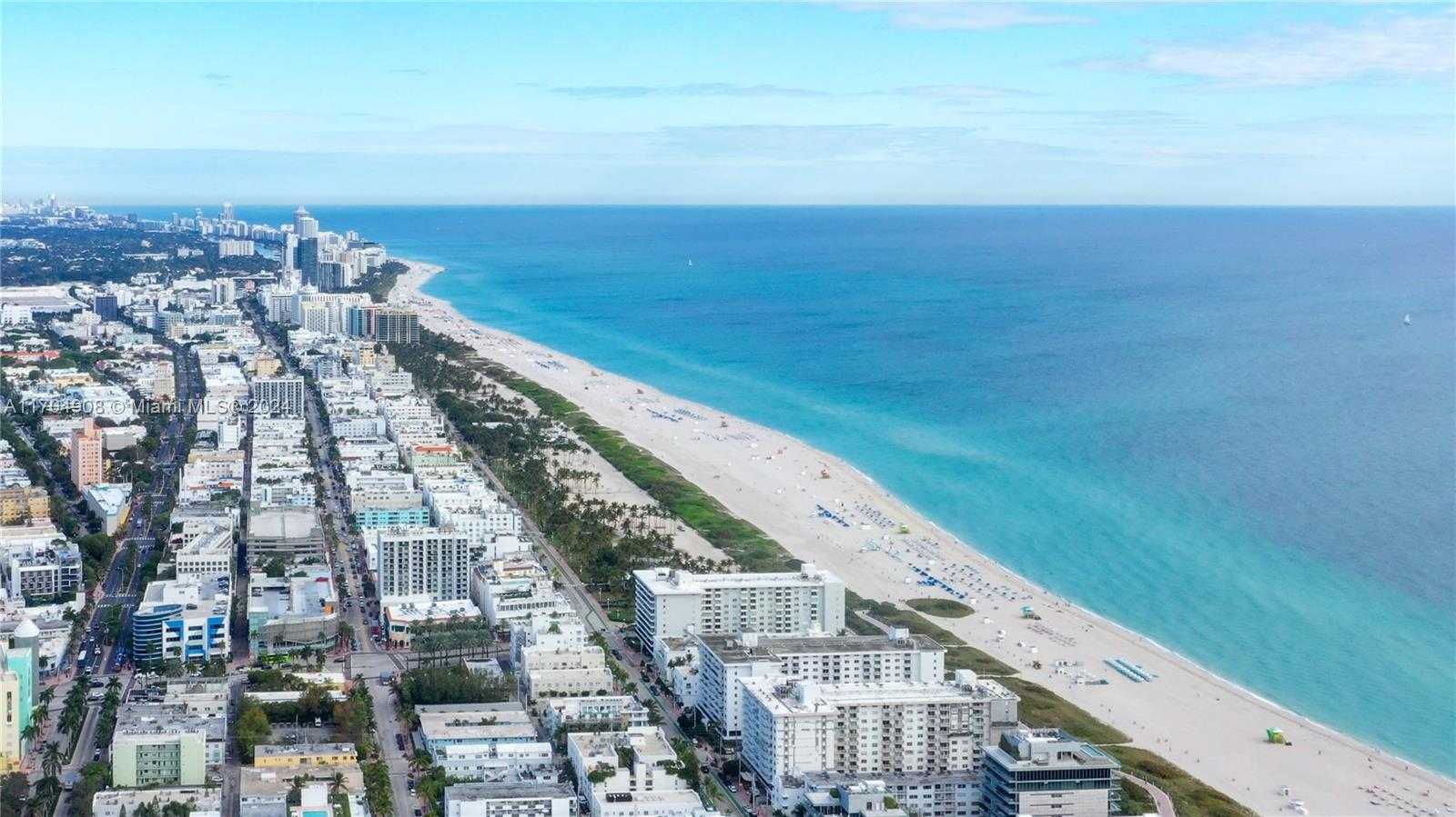 Small Image of 300 SOUTH POINTE DR #PH-5, Miami Beach Number 44