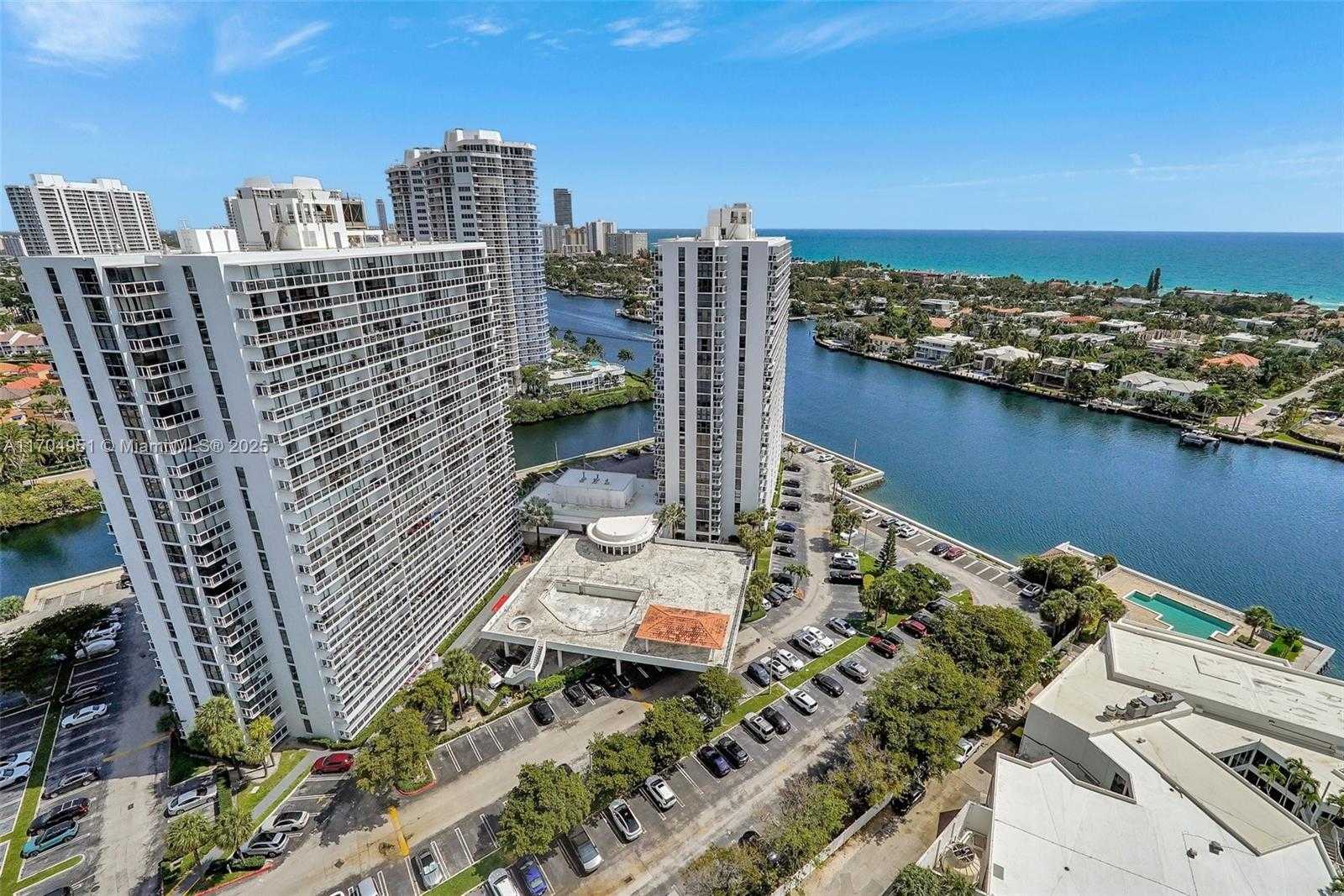 Small Image of 20281 EAST COUNTRY CLUB DR #2104, Aventura Number 12
