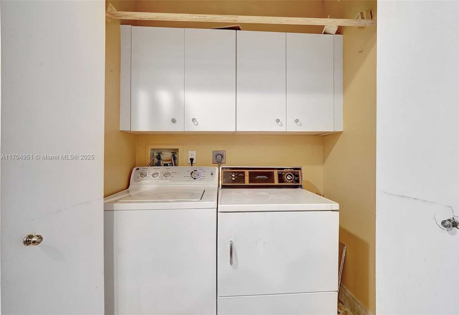 Small Image of 20281 EAST COUNTRY CLUB DR #2104, Aventura Number 50