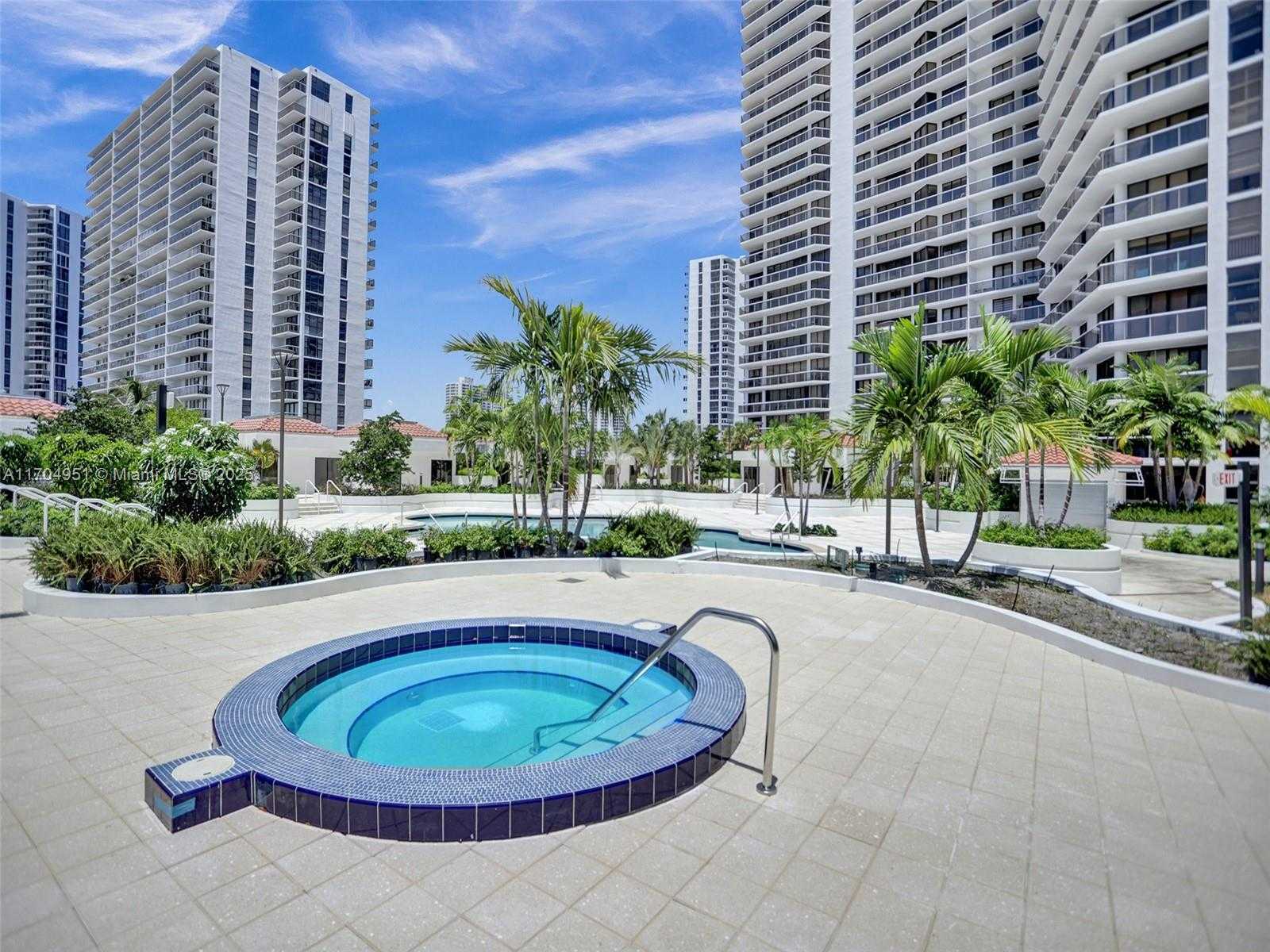 Small Image of 20281 EAST COUNTRY CLUB DR #2104, Aventura Number 60