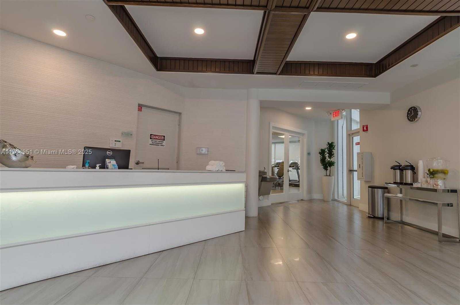 Small Image of 20281 EAST COUNTRY CLUB DR #2104, Aventura Number 63