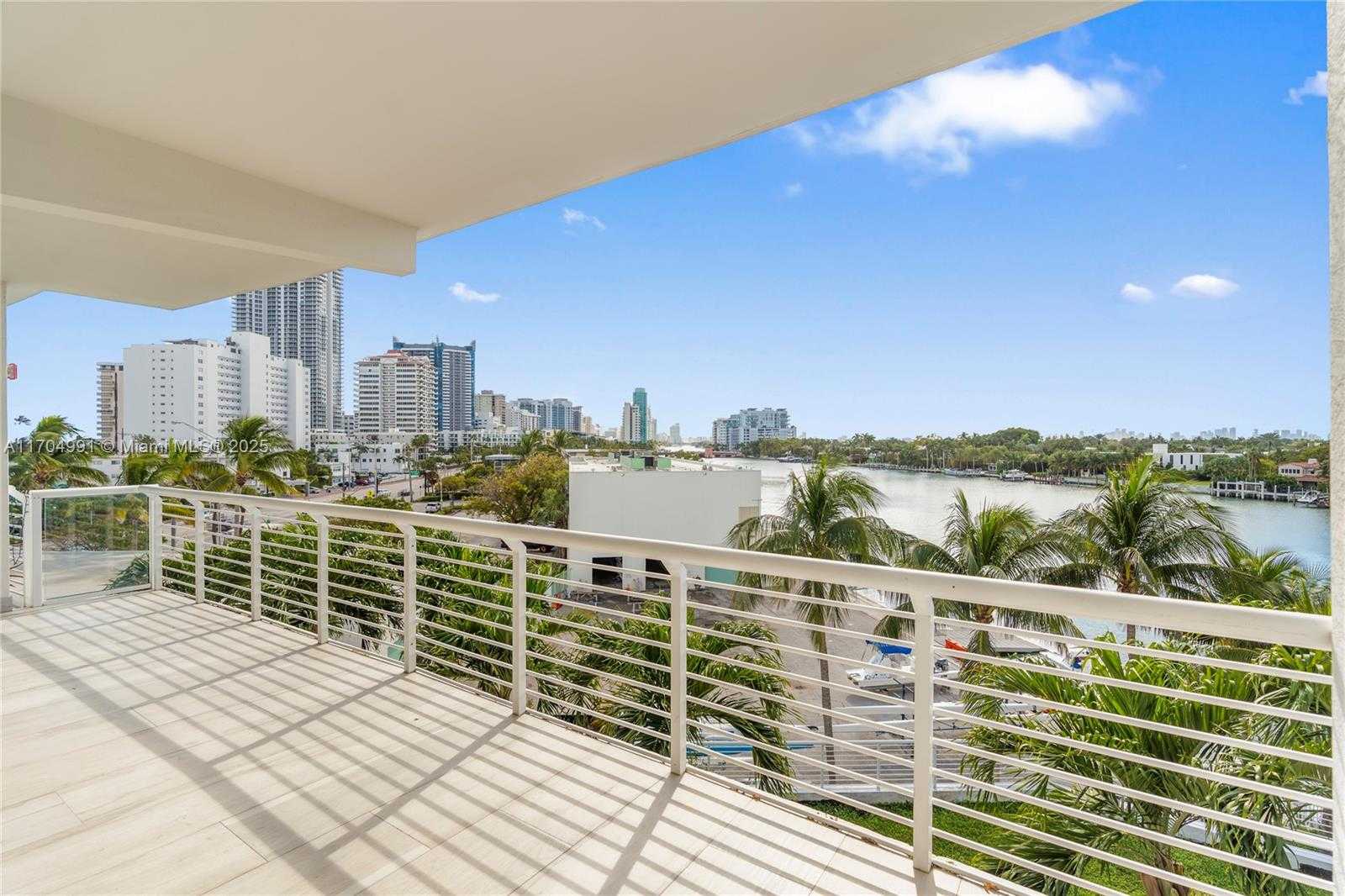 Small Image of 6580 INDIAN CREEK DR #406, Miami Beach Number 28