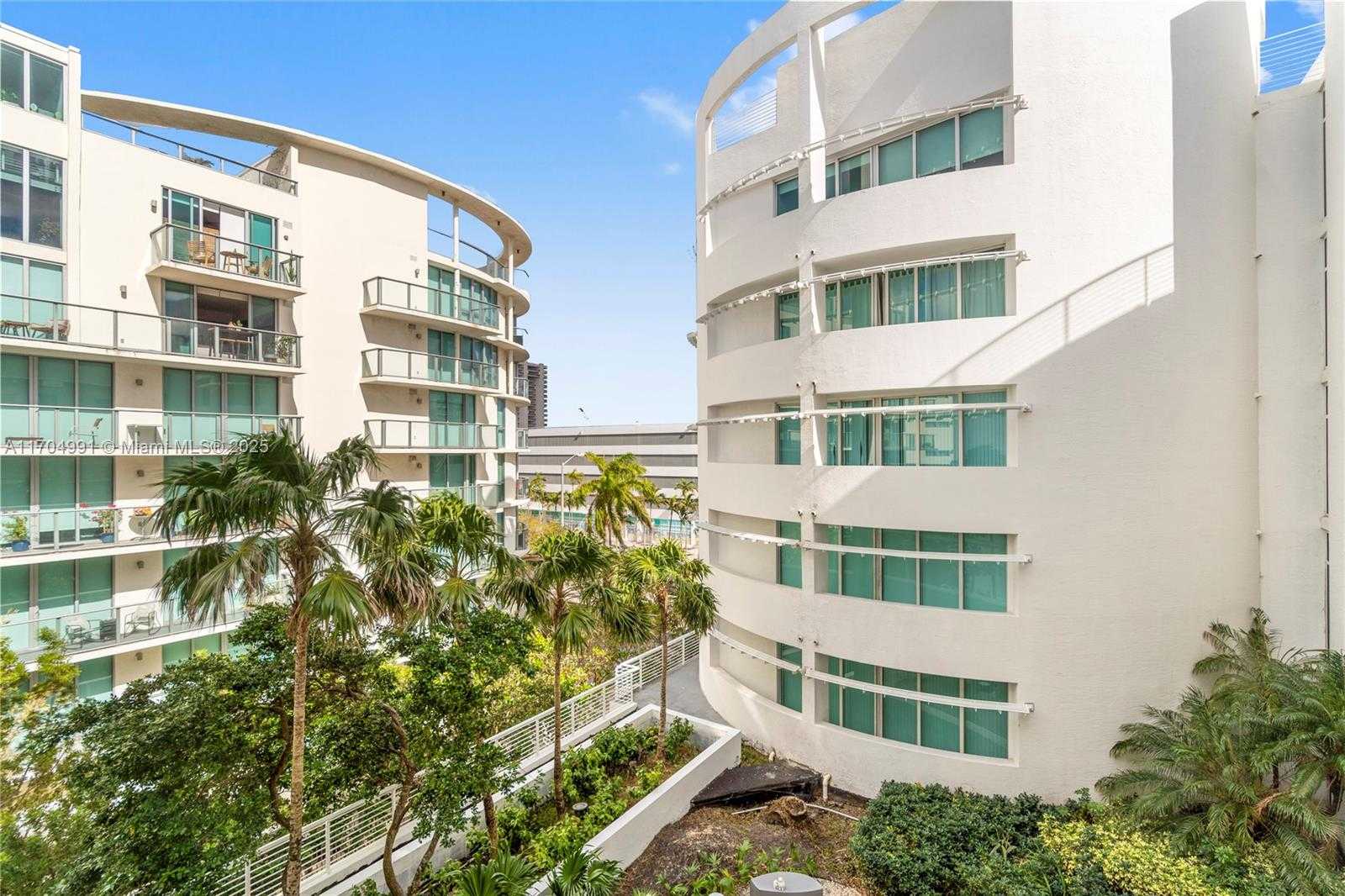 Small Image of 6580 INDIAN CREEK DR #406, Miami Beach Number 32