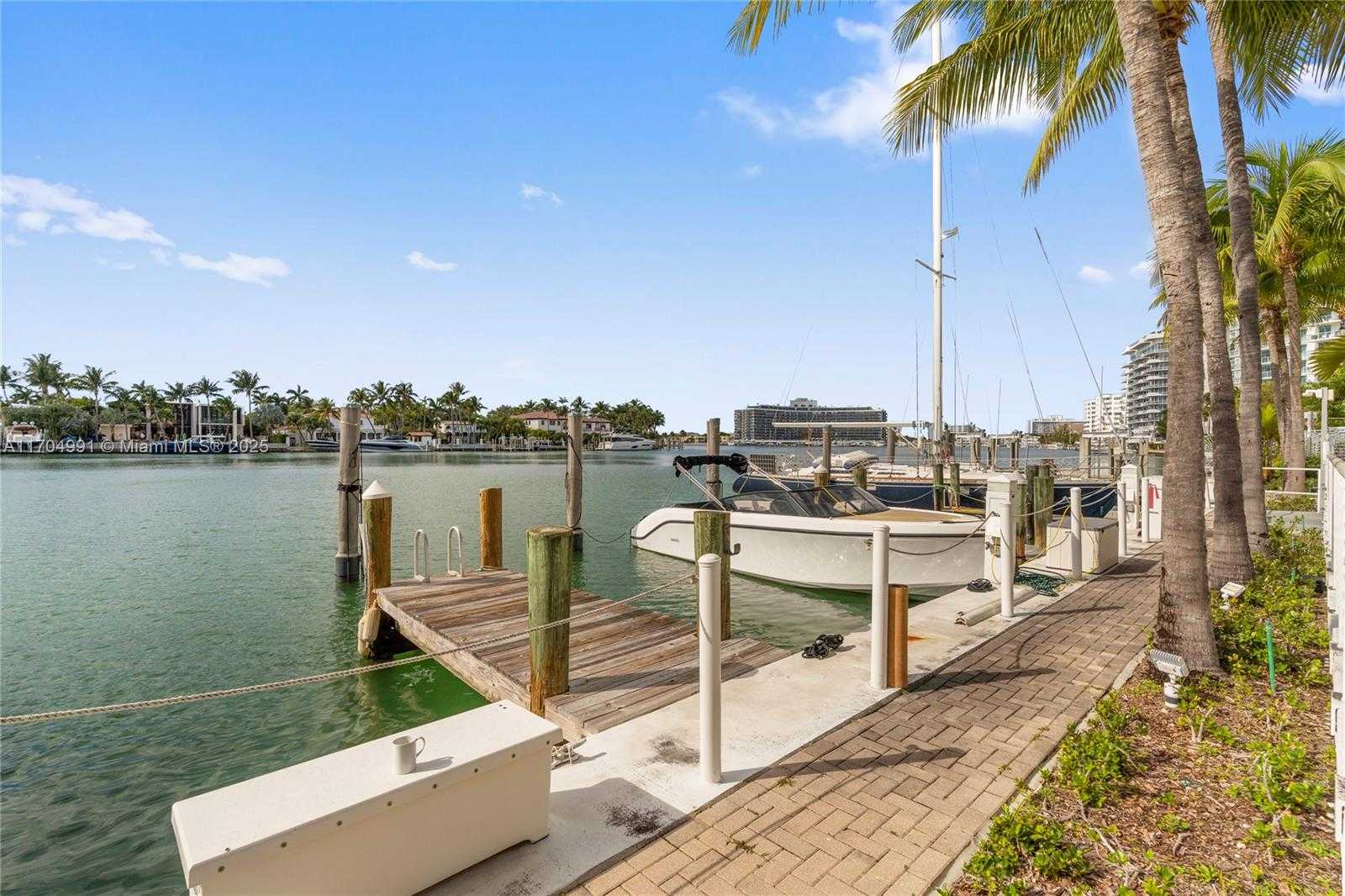 Small Image of 6580 INDIAN CREEK DR #406, Miami Beach Number 38