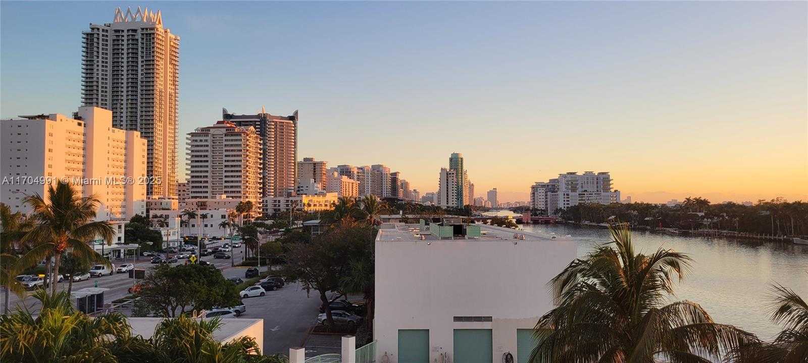 Small Image of 6580 INDIAN CREEK DR #406, Miami Beach Number 55
