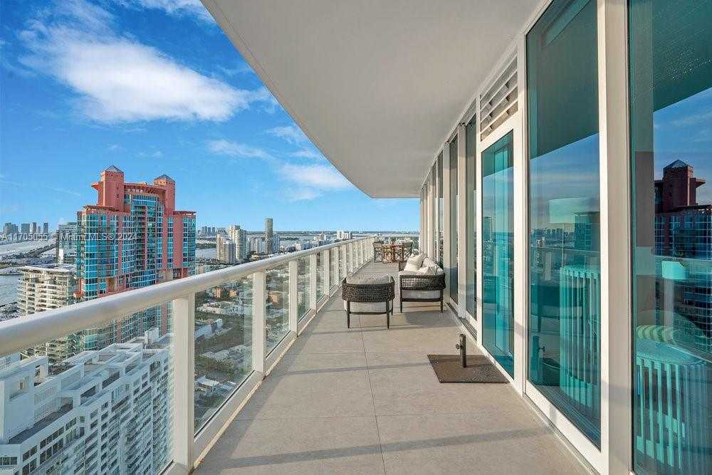 Small Image of 100 SOUTH POINTE DR #3601, Miami Beach Number 19