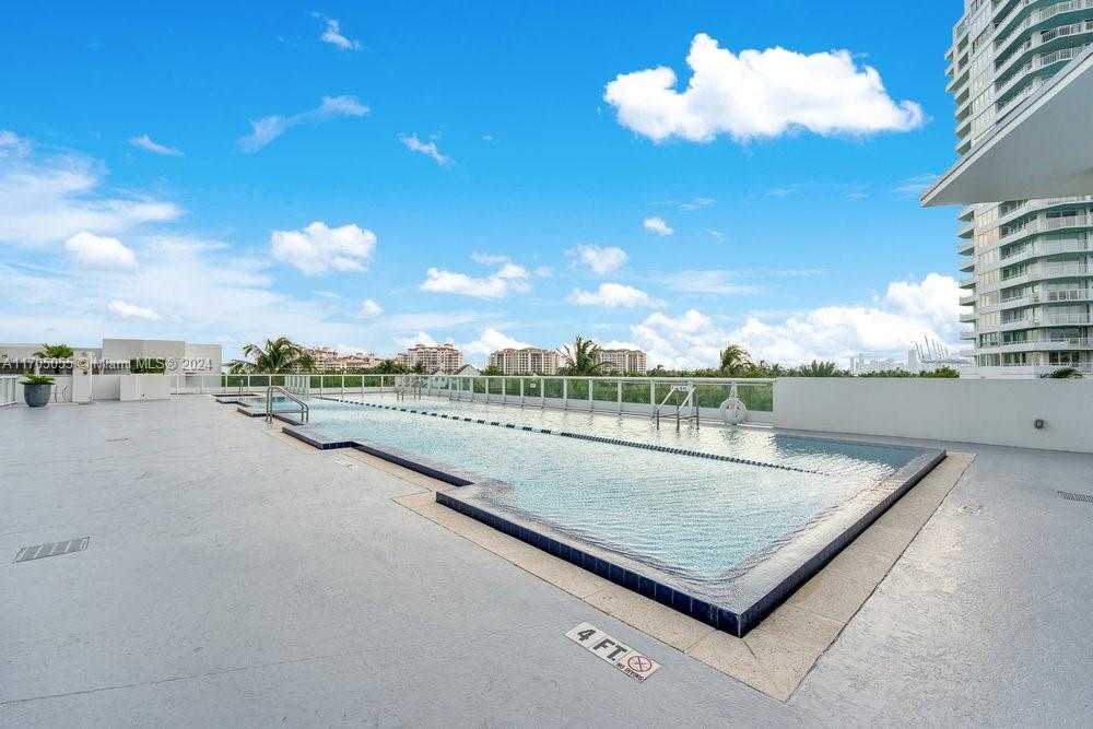 Small Image of 100 SOUTH POINTE DR #3601, Miami Beach Number 53