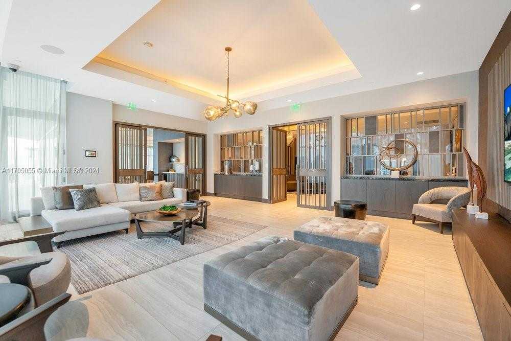 Small Image of 100 SOUTH POINTE DR #3601, Miami Beach Number 58