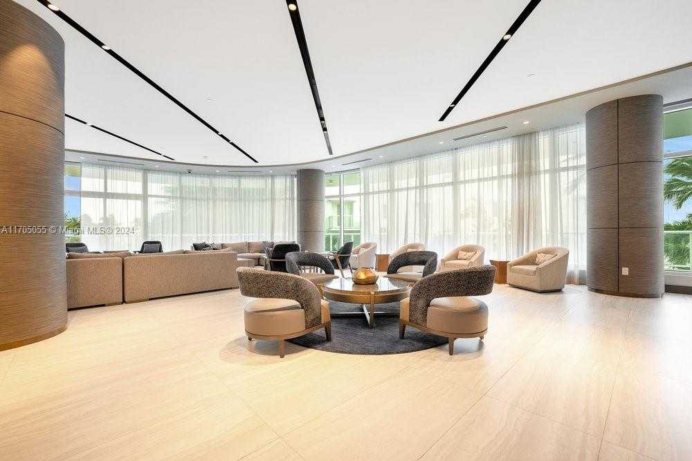 Small Image of 100 SOUTH POINTE DR #3601, Miami Beach Number 60