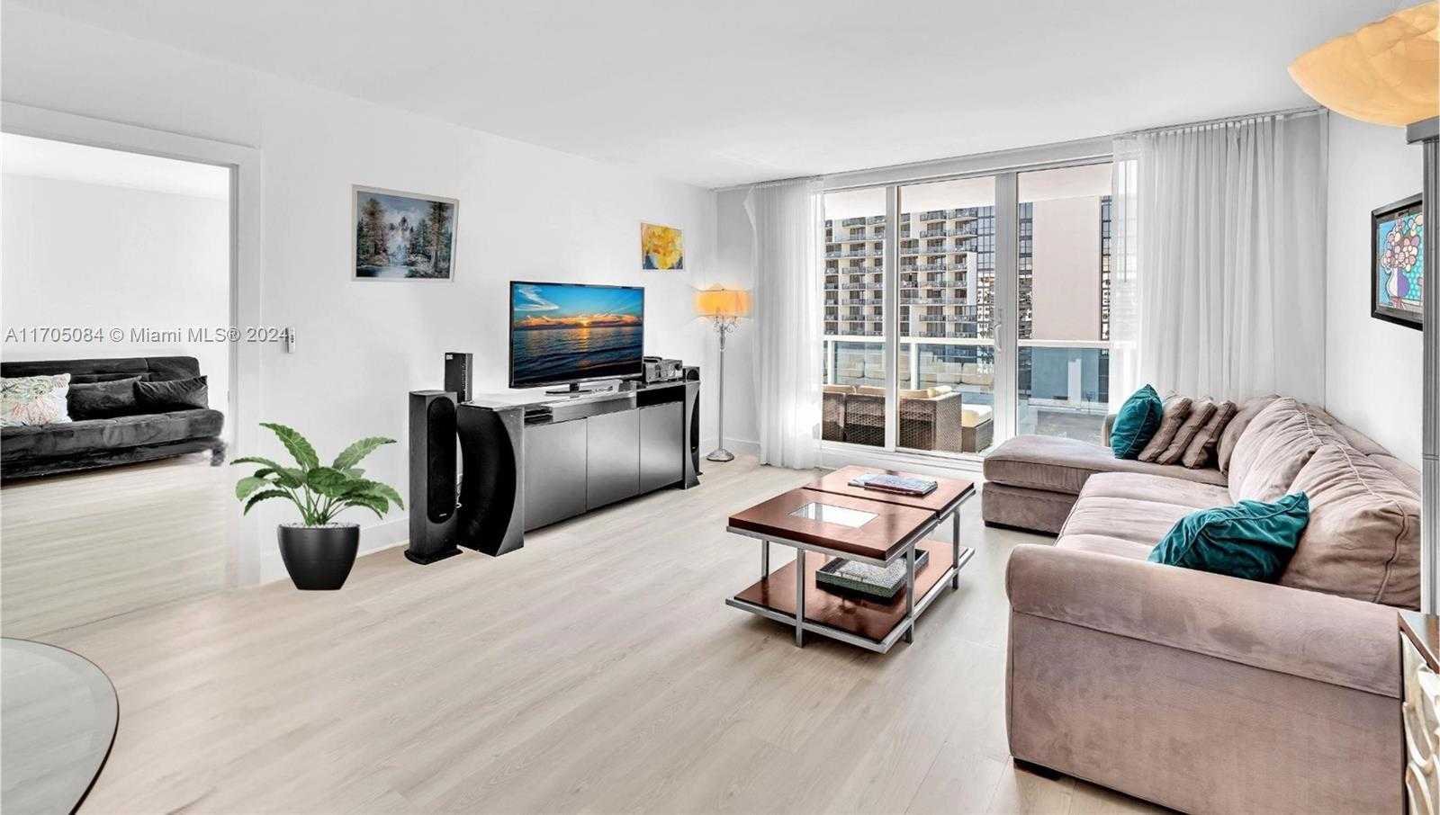 Small Image of 2301 COLLINS AVE #1202, Miami Beach Number 24