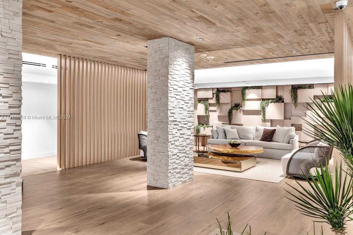 Small Image of 2301 COLLINS AVE #1202, Miami Beach Number 5