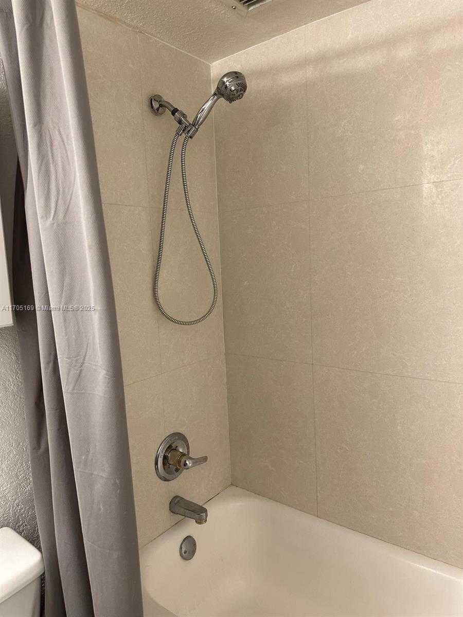 Small Image of 2501 SOUTH OCEAN DR #1603, Hollywood Number 16