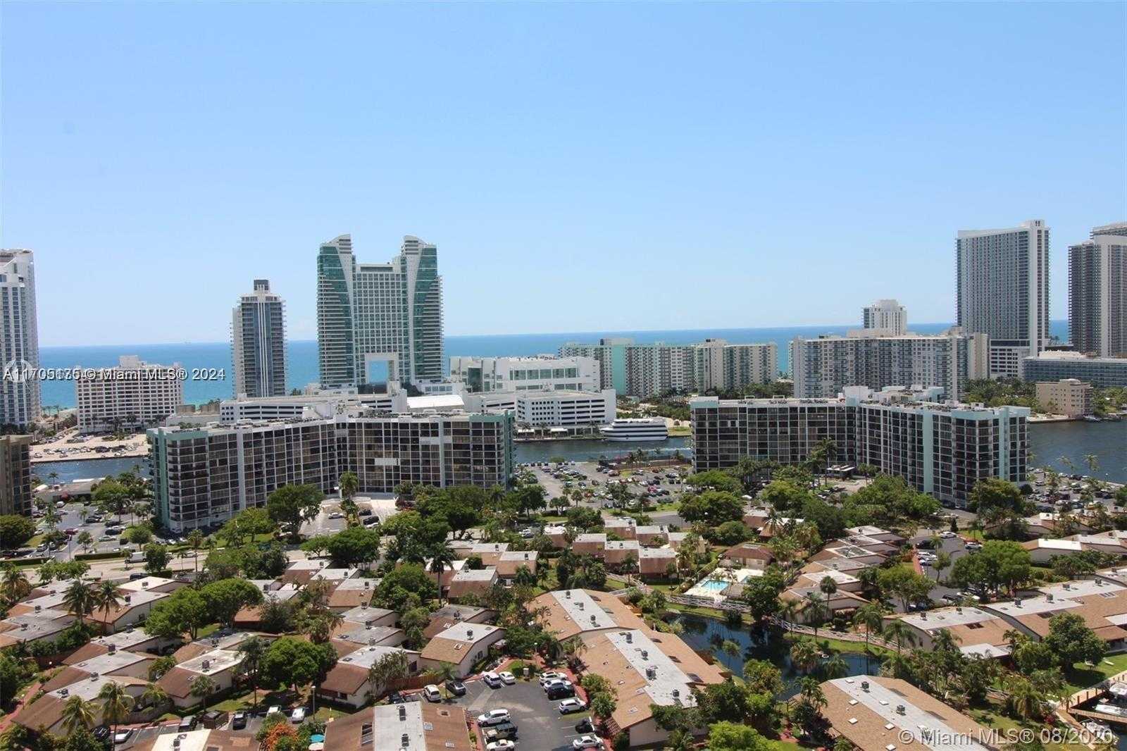 Small Image of 2500 PARKVIEW DR #2503, Hallandale Beach Number 4