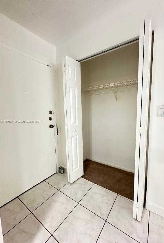 Small Image of 16950 WEST DIXIE HWY A128 HWY #A128, North Miami Beach Number 9