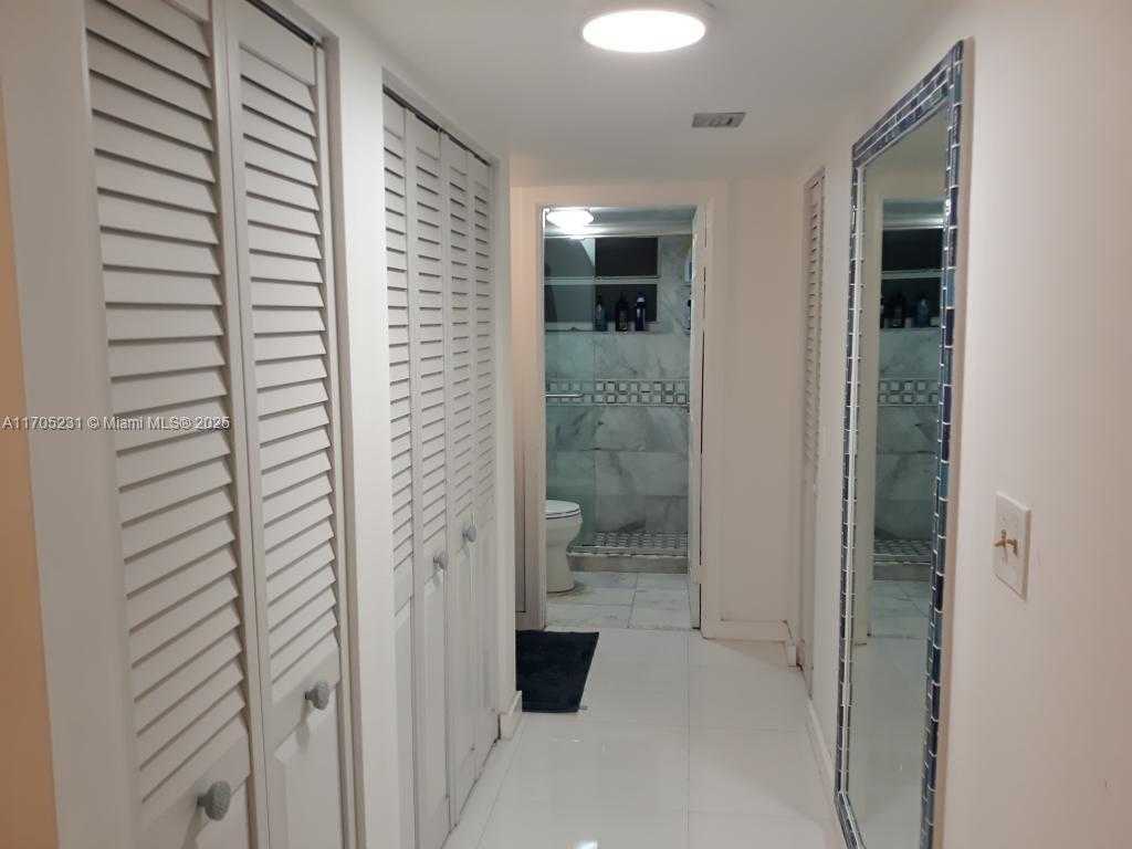 Small Image of 8100 BYRON AVE #504, Miami Beach Number 14