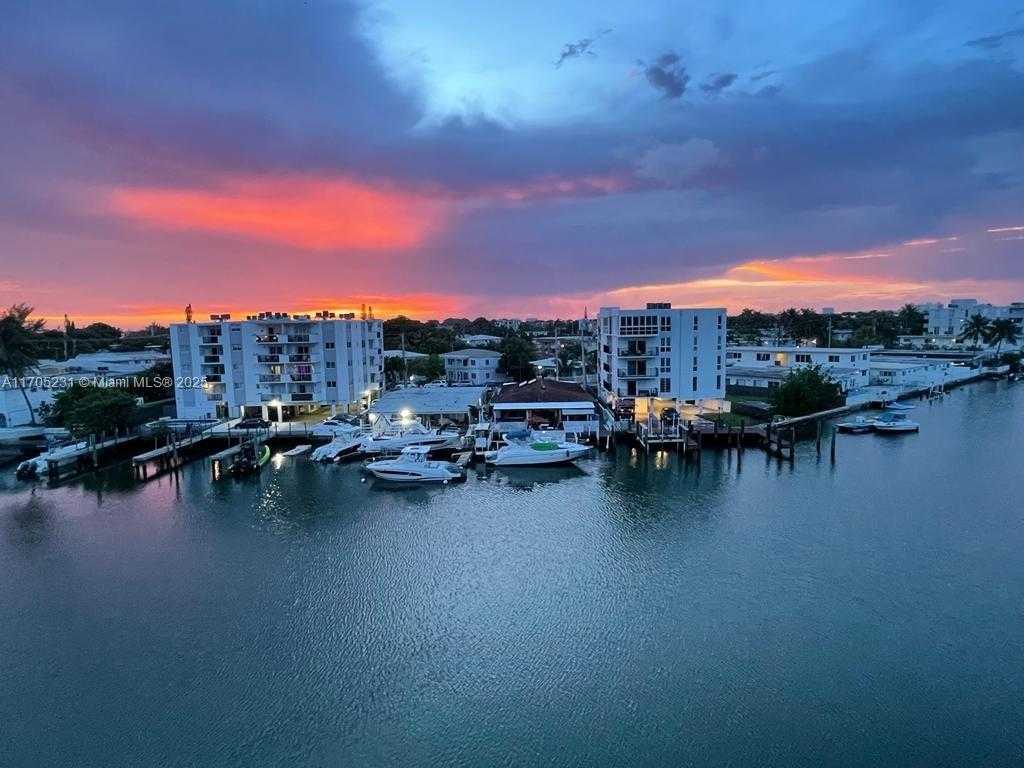 Small Image of 8100 BYRON AVE #504, Miami Beach Number 35