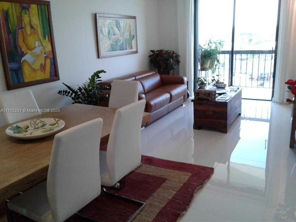 Small Image of 8100 BYRON AVE #504, Miami Beach Number 9