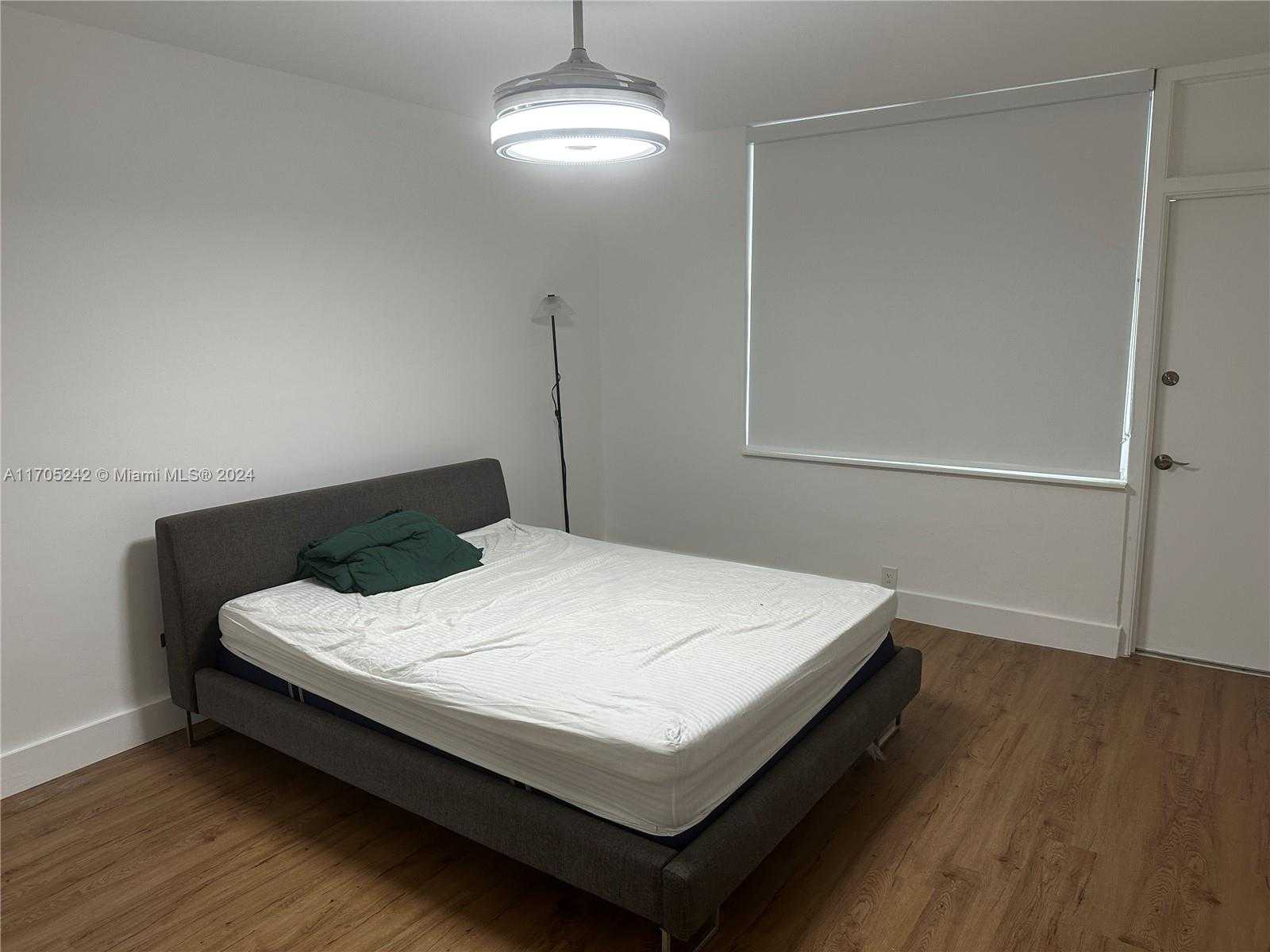 Small Image of 10210 COLLINS AVE #306, Bal Harbour Number 13